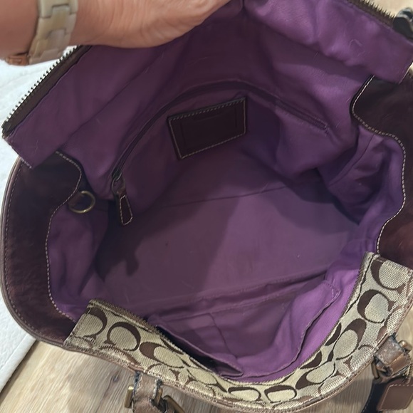 Coach Brown Classic Tote Bag - Picture 7 of 10